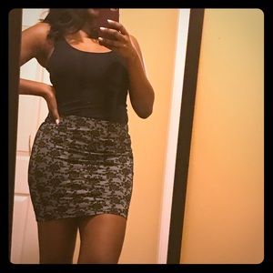 Forever 21 Black and Gray Floral Print Mini Skirt